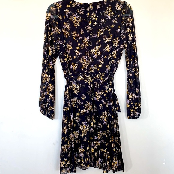 SOLD | Design Lab Lord & Taylor Floral Dress | Size Small - Picture 3 of 7